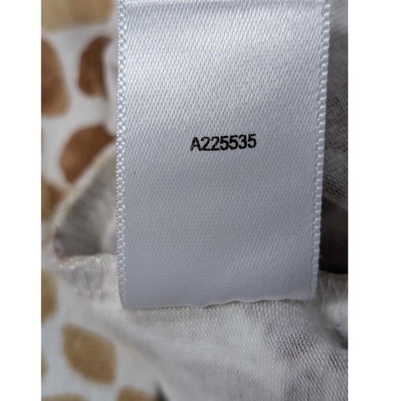 D&Co Denim Company Womens V Neck 3/4 Sleeve Top Leopard Print Brown Tan Size L - Picture 5 of 8